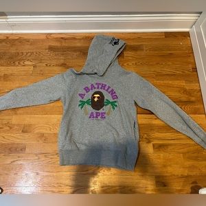 Medium A bathing ape hoodie